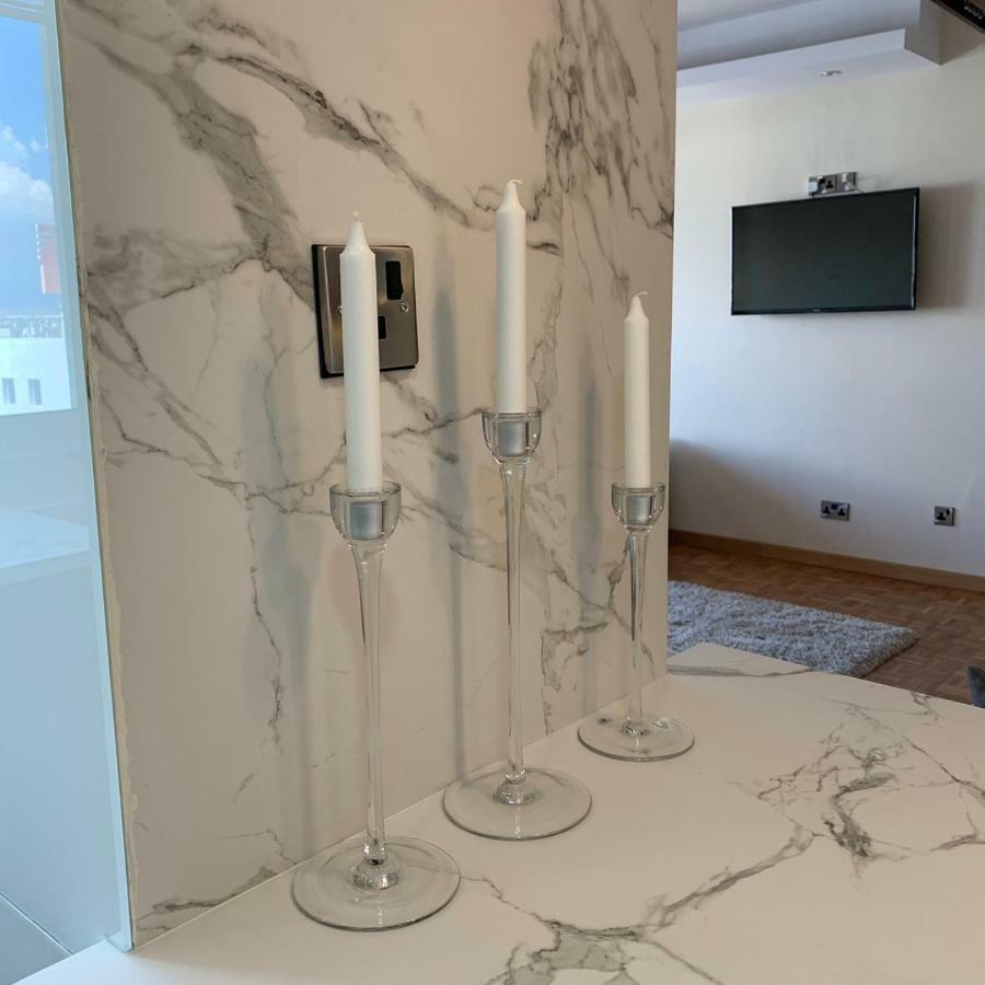 Modern 2 Bed Room Large Apartment Nicosia Luaran gambar